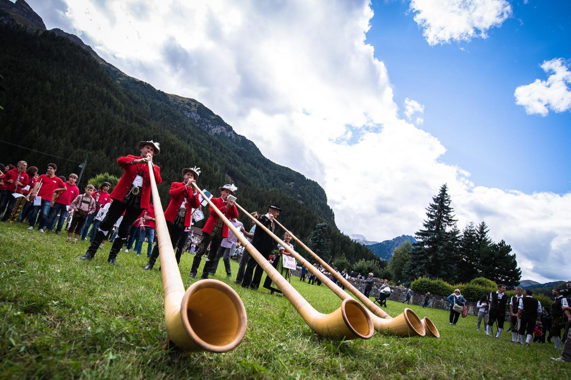 Hotel Diamant Park Campitello di Fassa Exterior photo